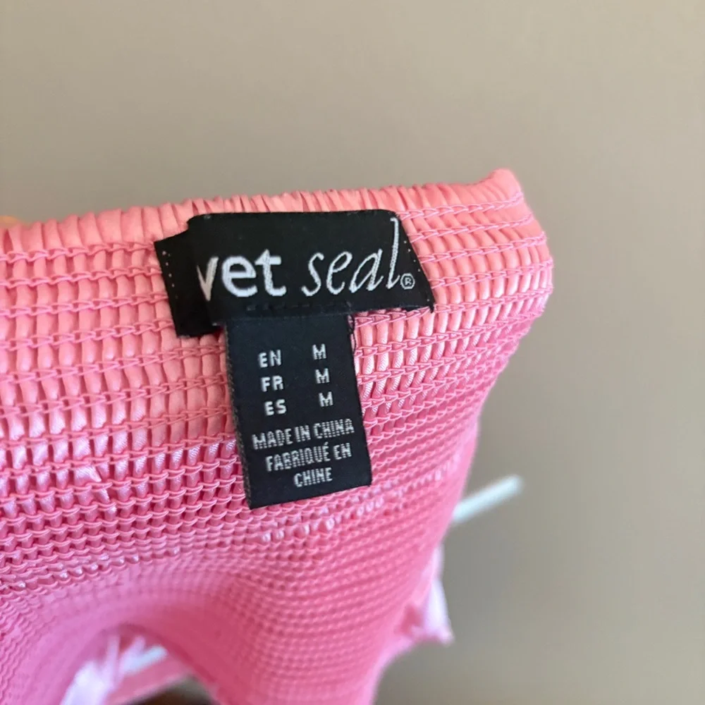 Wet Seal Pink Satin Bustier-Style Crop Top w Smocked Back – Size Medium EUC - Picture 10 of 10